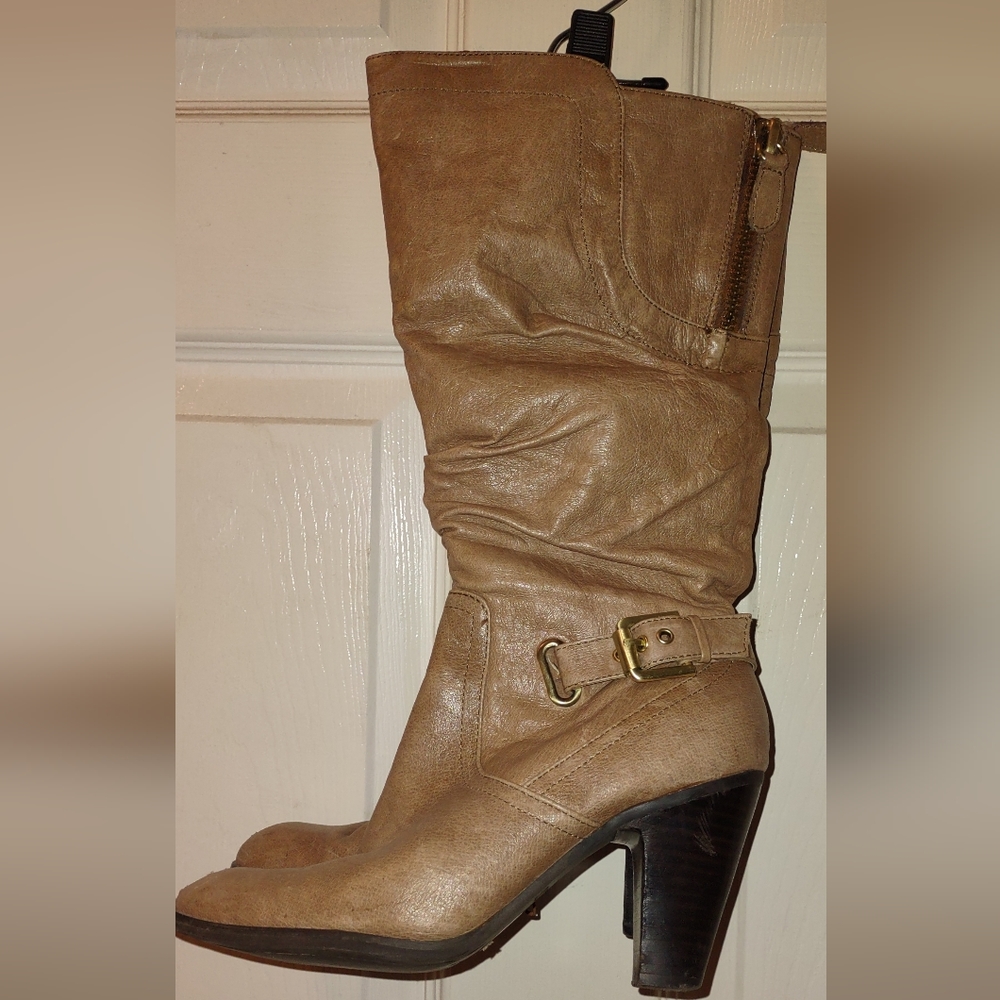 Guess boots size 6